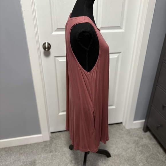 RVCA Dress - Picture 2 of 7